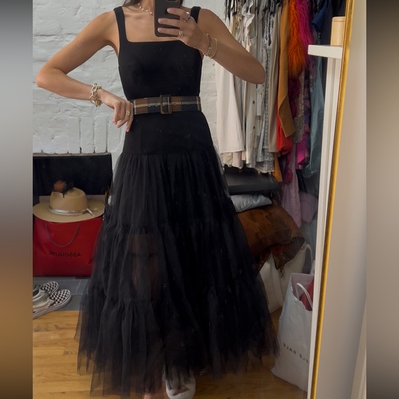 Cinq à Sept Carolina Black Midi Dress - Picture 1 of 3